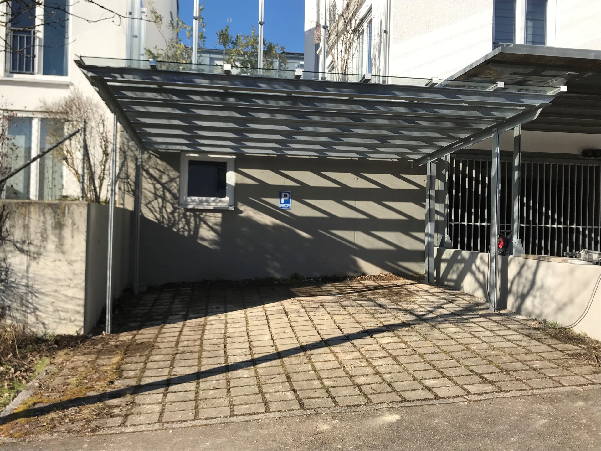 Carport